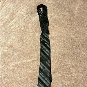 Aeropostale Elegant Black Striped Tie